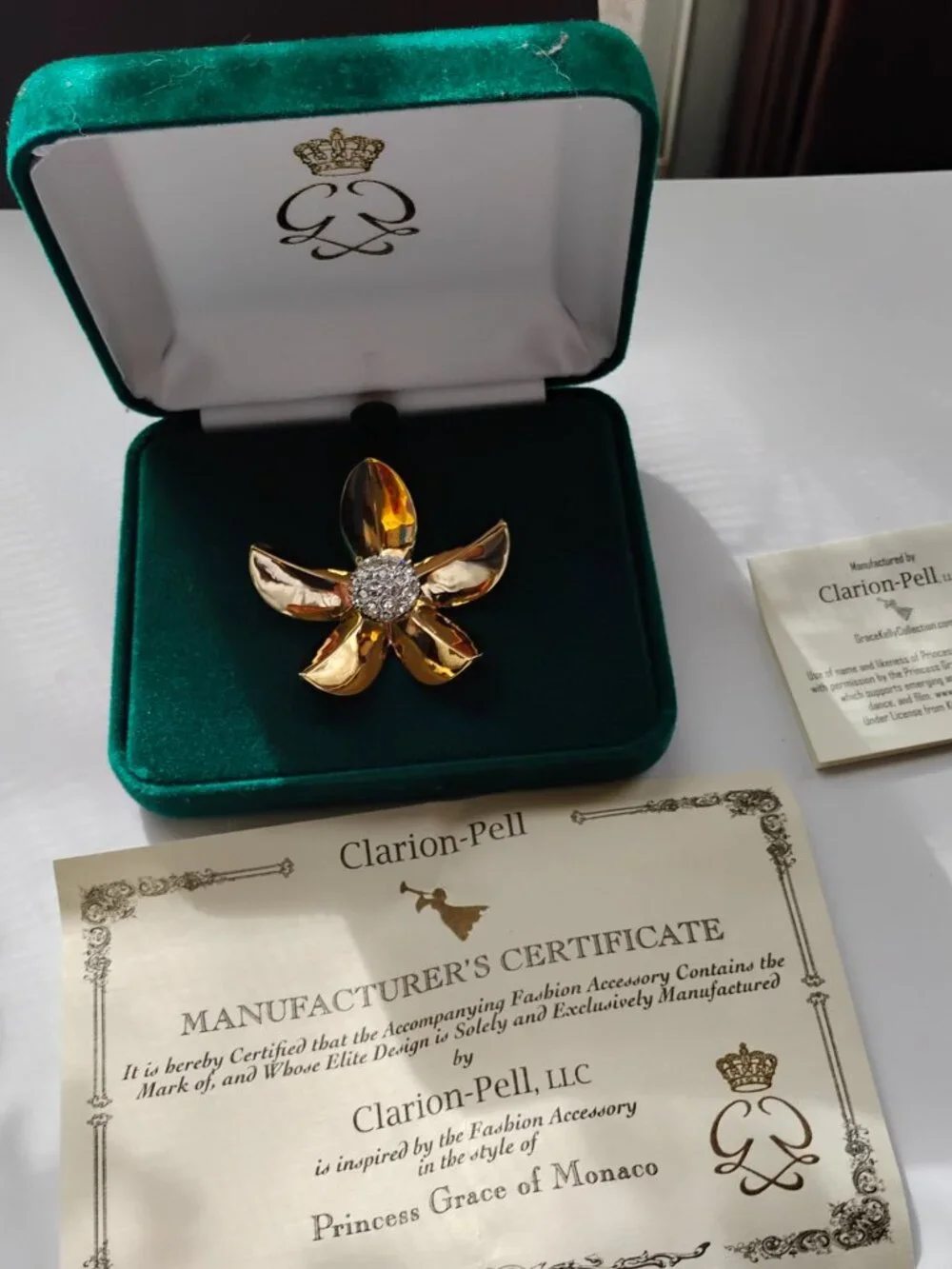 Clarion Pelle Brooch